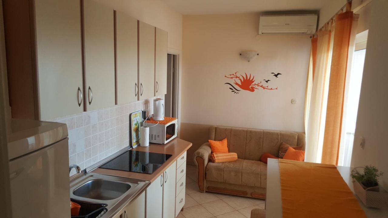 Apartments Jannine Biograd Na Moru Bagian luar foto