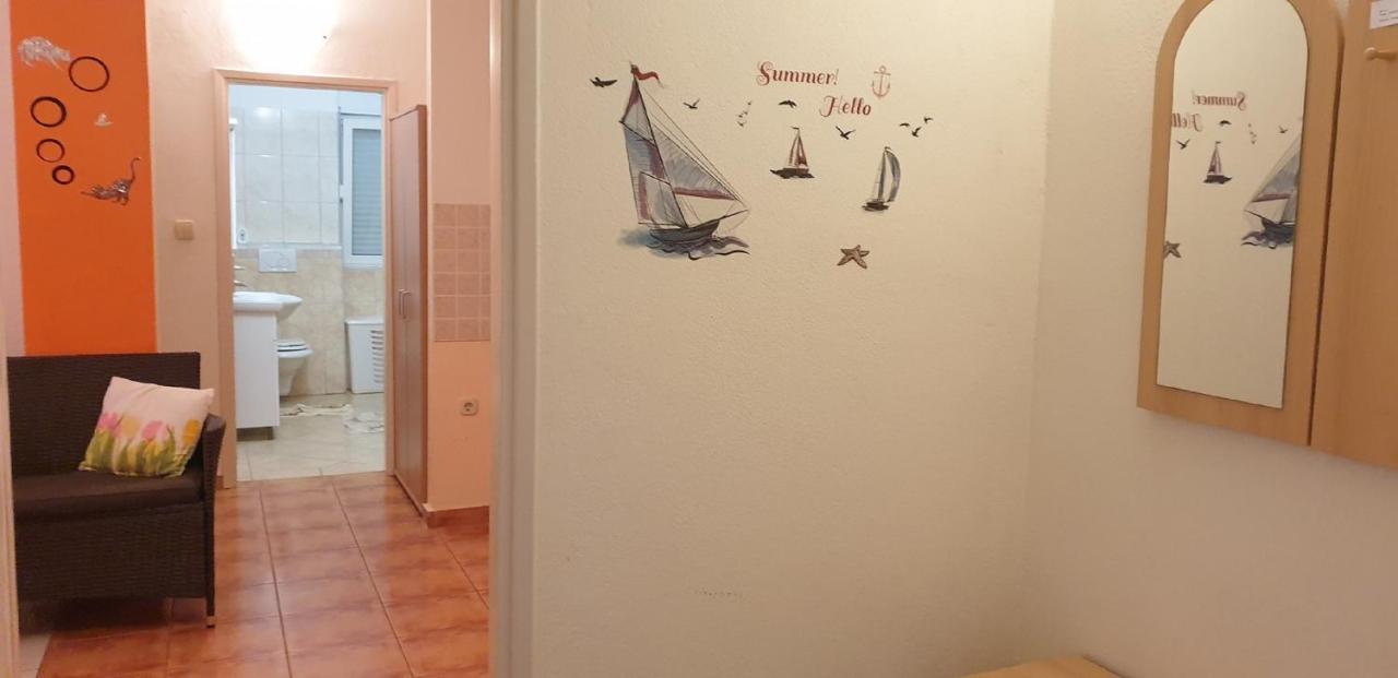 Apartments Jannine Biograd Na Moru Bagian luar foto